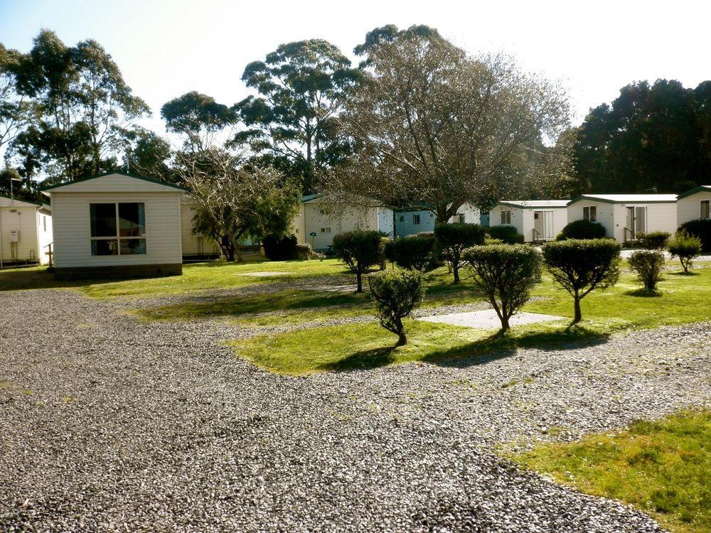 Strahan Beach Tourist Park Exterior photo