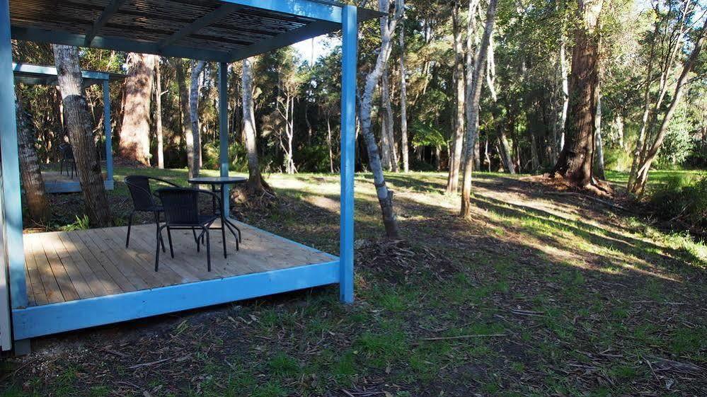 Strahan Beach Tourist Park Exterior photo
